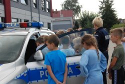 spotkanie z dziećmi ze Szkoły Podstawowej w Masłowie na temat bezpieczeństwa w ruchu drogowym